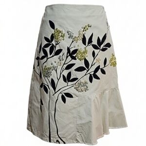 Vintage Anthropologie Odille Embroidered Floral Skirt 4 Cream Ruffle Beaded Y2K